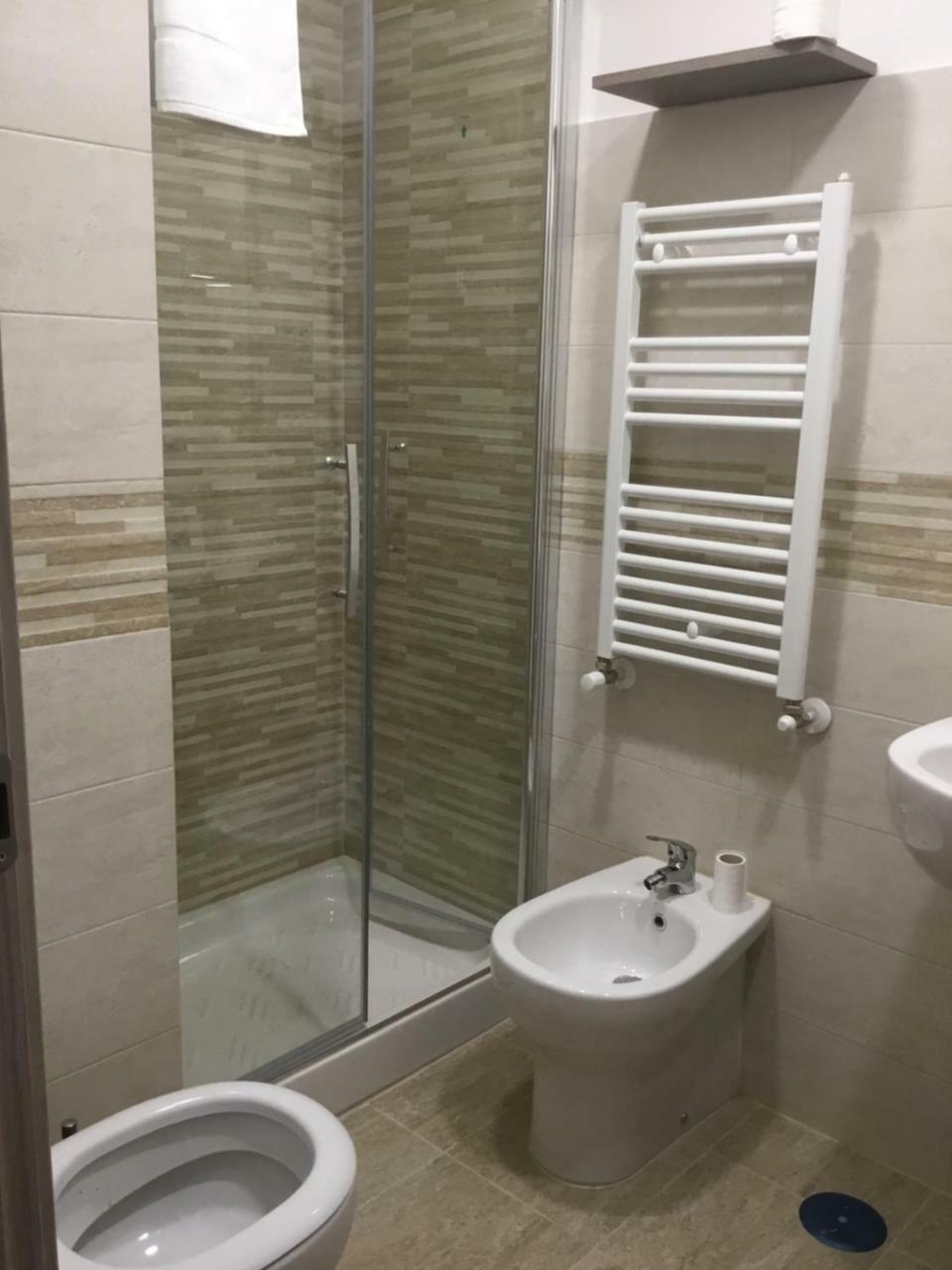 Duca Di Cavour Hotell Roma Eksteriør bilde